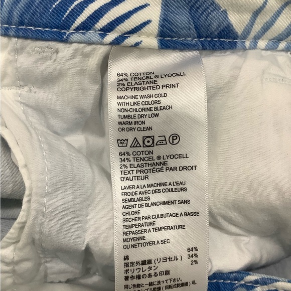 Tommy Bahama Bermuda Denim Shorts Floral in Download Blue - Picture 5 of 5